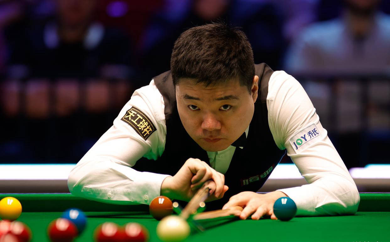 杆百的神勇, 普伦更是以 杆百的神勇, 普伦更是以